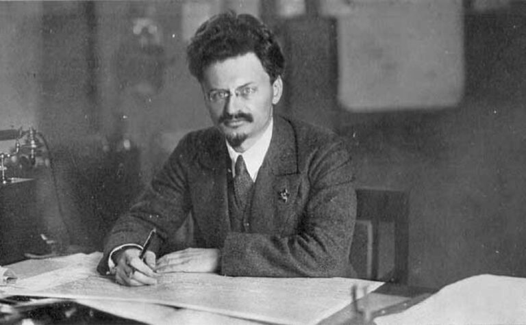 Leon_Trotsky_at_his_desk-890x550-1
