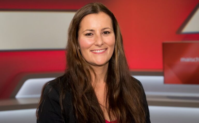 2017-11-15-Janine_Wissler-Maischberger-5597-890x550-1