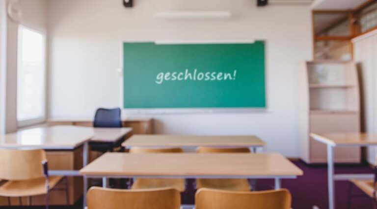 20_coronavirus-schulen-geschlossenFoto-freepik