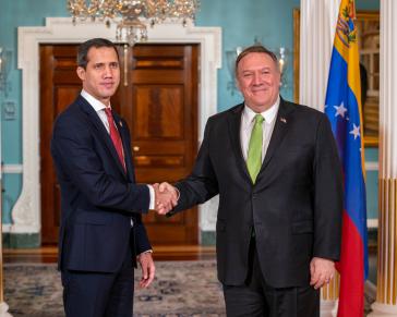 juan-guaido-mike-pompeo